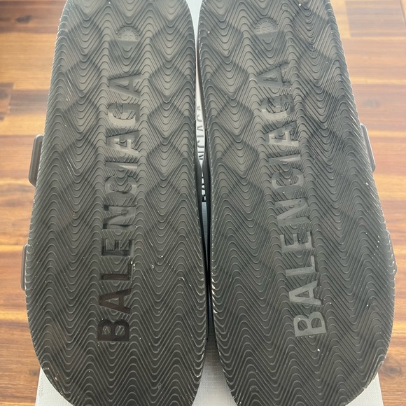 Balenciaga Mallorca Rubber Sandals - Picture 4 of 4